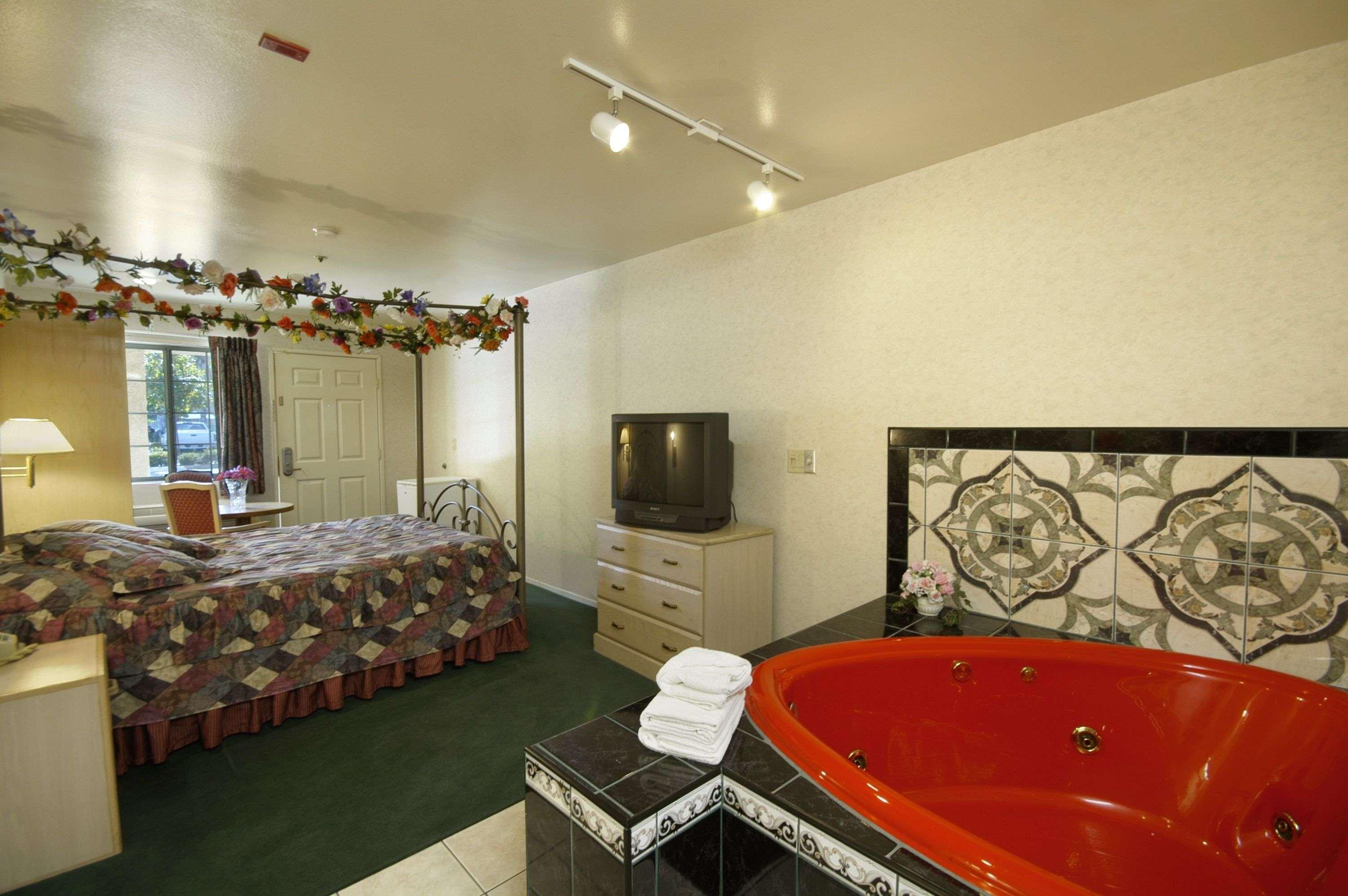 Days Inn By Wyndham Riverside Tyler Mall Pokoj fotografie