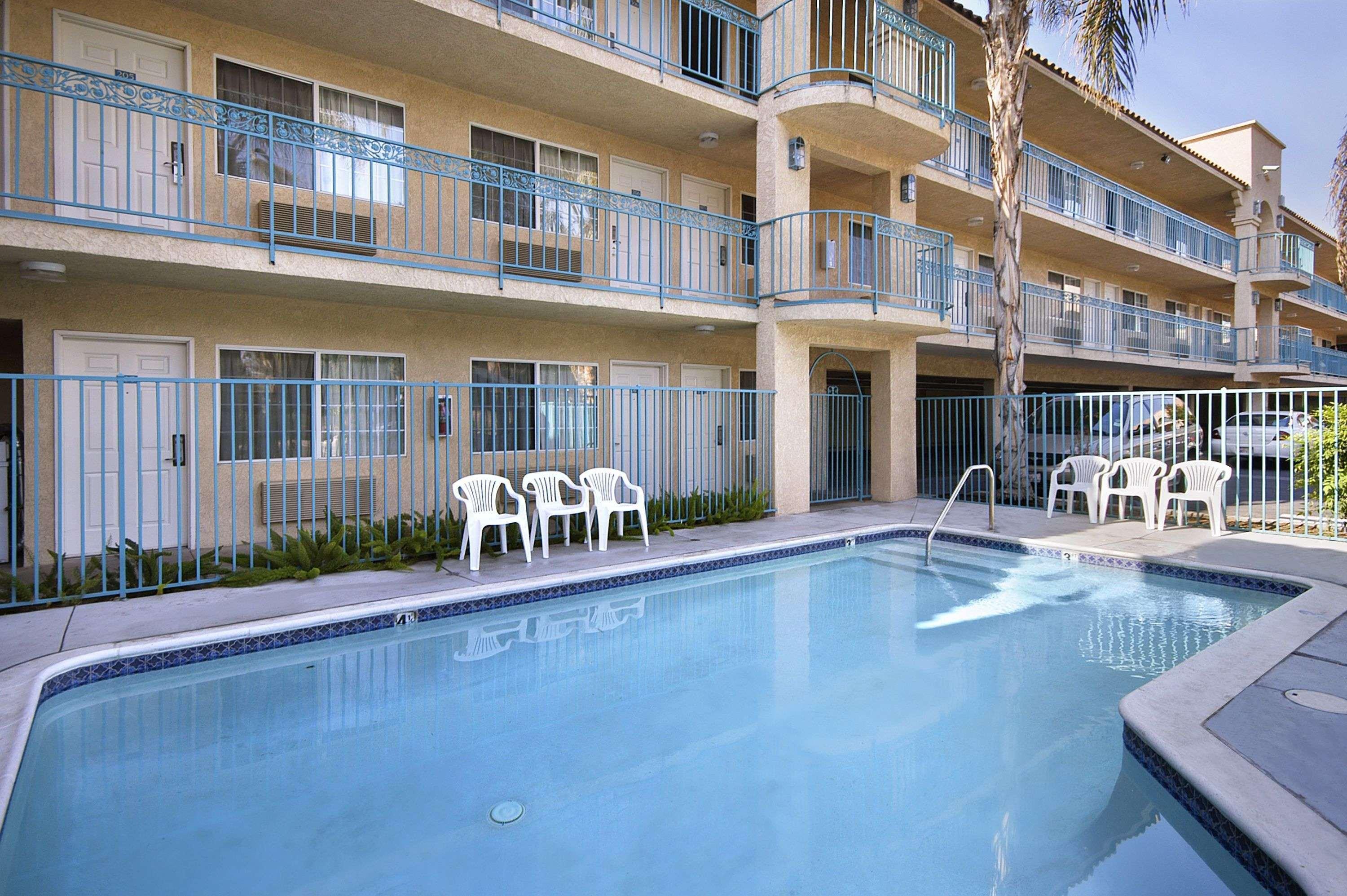Days Inn By Wyndham Riverside Tyler Mall Exteriér fotografie