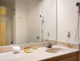 Days Inn By Wyndham Riverside Tyler Mall Pokoj fotografie